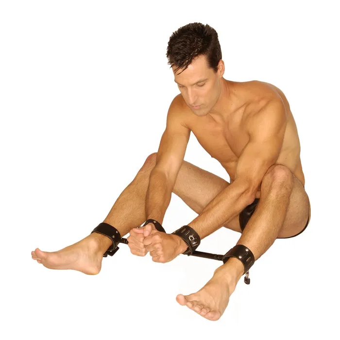 Boundless Locking Spreader Bar XR Brands Vibrators