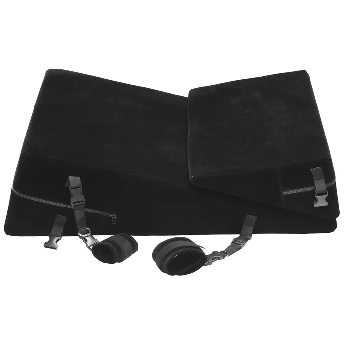 Couples XR Brands Bondage Wedge Pillow Set
