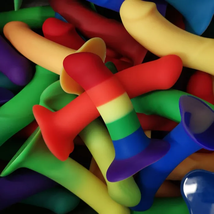 Female Sex Toys Fun Factory Fun Factory Amor Special Edition Rainbow Dildo